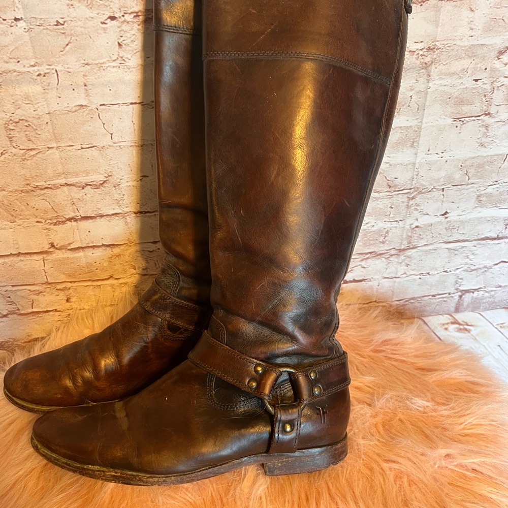 Vintage Frye brown leather harness boots  size 8.5
